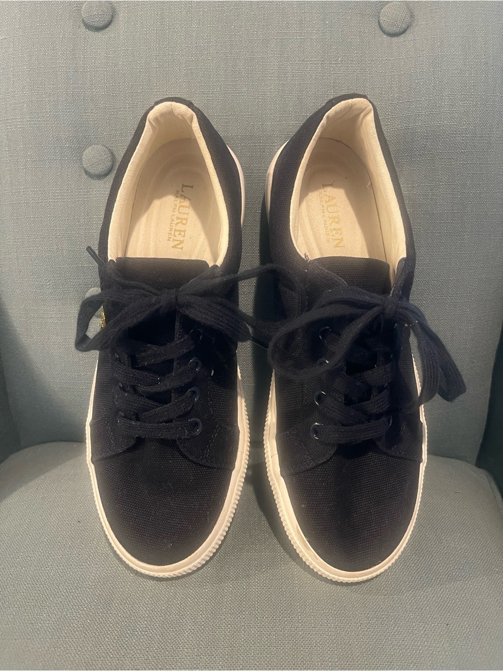 Lauren Ralph Lauren Janson II Black Canvas Sneakers Women’s 9 Gold Logo